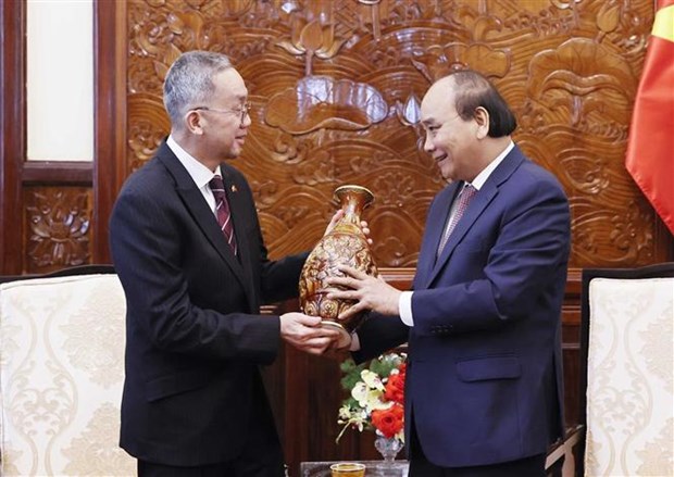State leader receives outgoing Bruneian ambassador